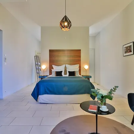 Panzió Meridia Nîmes